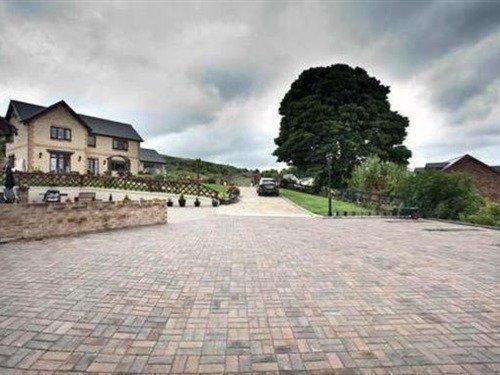 Alojamento de Turismo Selvagem Winchfawr Merthyr Tydfil